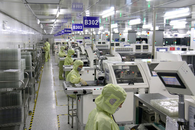 面板漲價潮推動產(chǎn)業(yè)鏈公司股價飆升，中深光電擬A股上市強(qiáng)化技術(shù)布局